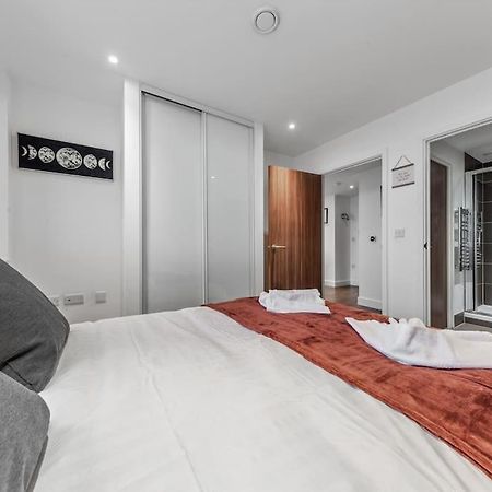 Amazing Britania 1 Bedroom Flat In London Bp40 Exteriér fotografie
