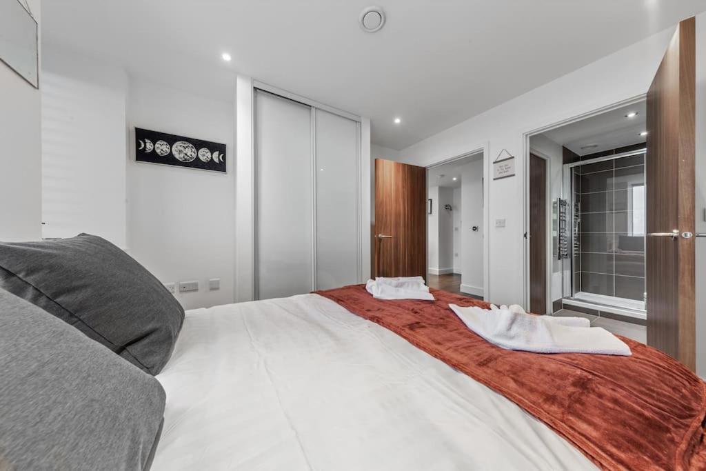 Amazing Britania 1 Bedroom Flat In London Bp40 Exteriér fotografie