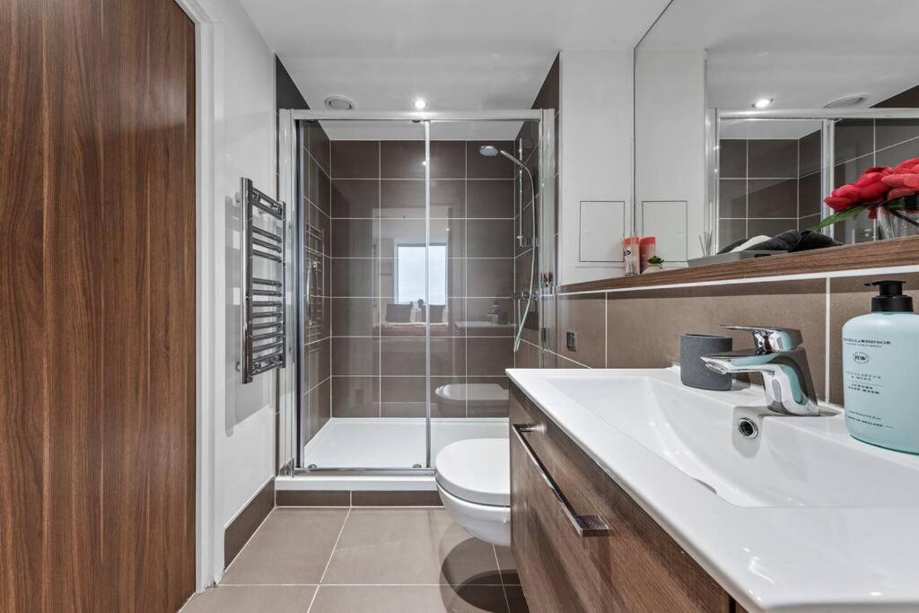 Amazing Britania 1 Bedroom Flat In London Bp40 Exteriér fotografie